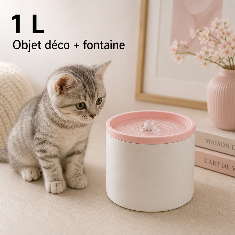 Format et capacité — Fontaine à eau en céramique blanche et rose pour chat – 1 L