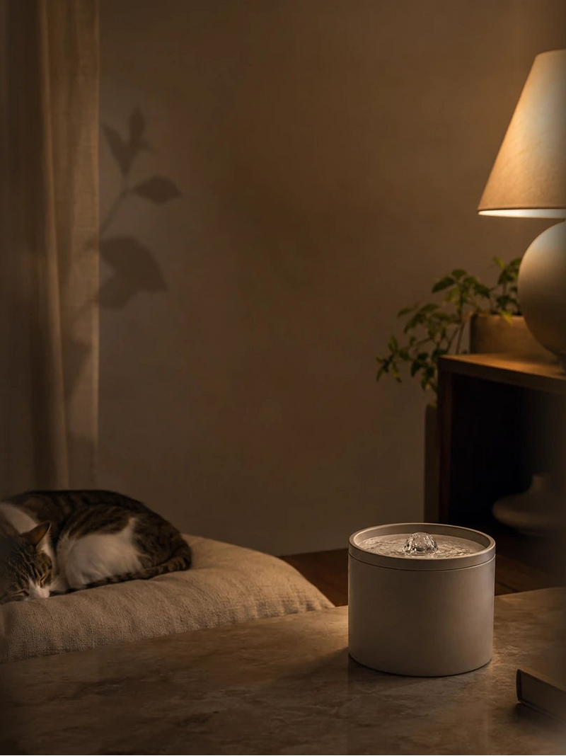 Fontaine à eau pour chat en céramique blanche - 1 L